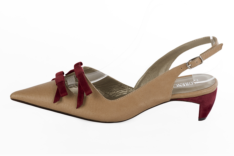 Camel beige and burgundy red women's open back shoes, with a knot. Pointed toe. Low comma heels. Profile view - Florence KOOIJMAN